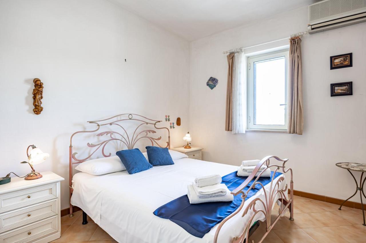 A Casa Da Massimo Central Apartment With Parking Otranto Bagian luar foto