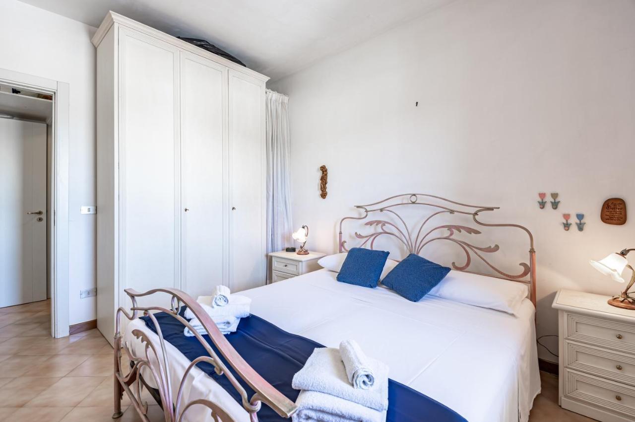 A Casa Da Massimo Central Apartment With Parking Otranto Bagian luar foto