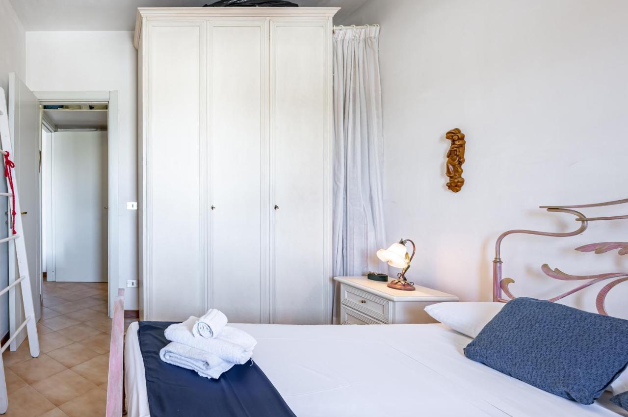 A Casa Da Massimo Central Apartment With Parking Otranto Bagian luar foto